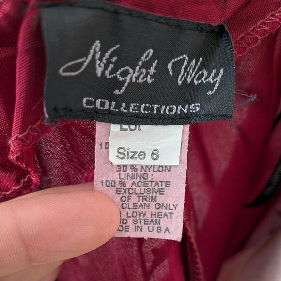 Vintage Nightway Prom Dress Maxi Gown 6 Red Black 90S Y2K Goth Floral Velvet - Picture 10 of 11